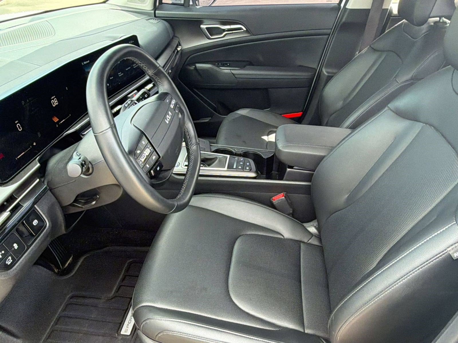 Used 2026 Kia Sportage EX w/ EX Panorama Roof Package FWD image 5