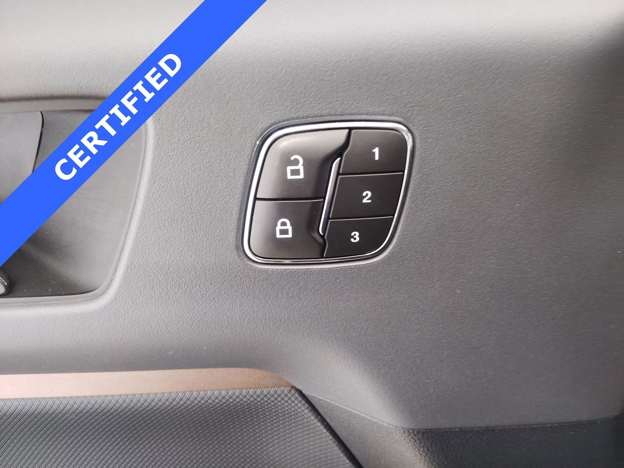 Certified 2023 Ford Bronco Sport Outer Banks w/ Tech Package image 17