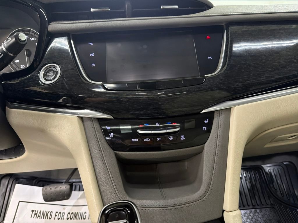 Used 2020 Cadillac XT6 Premium Luxury image 23