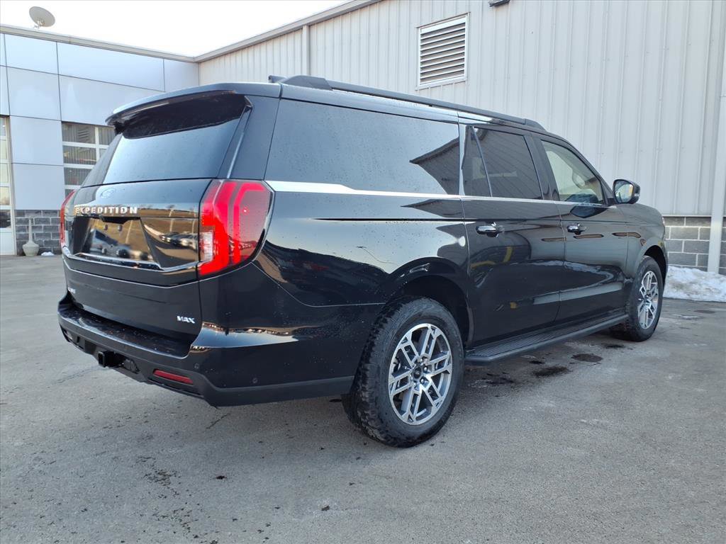 Certified 2025 Ford Expedition Max Active image 3
