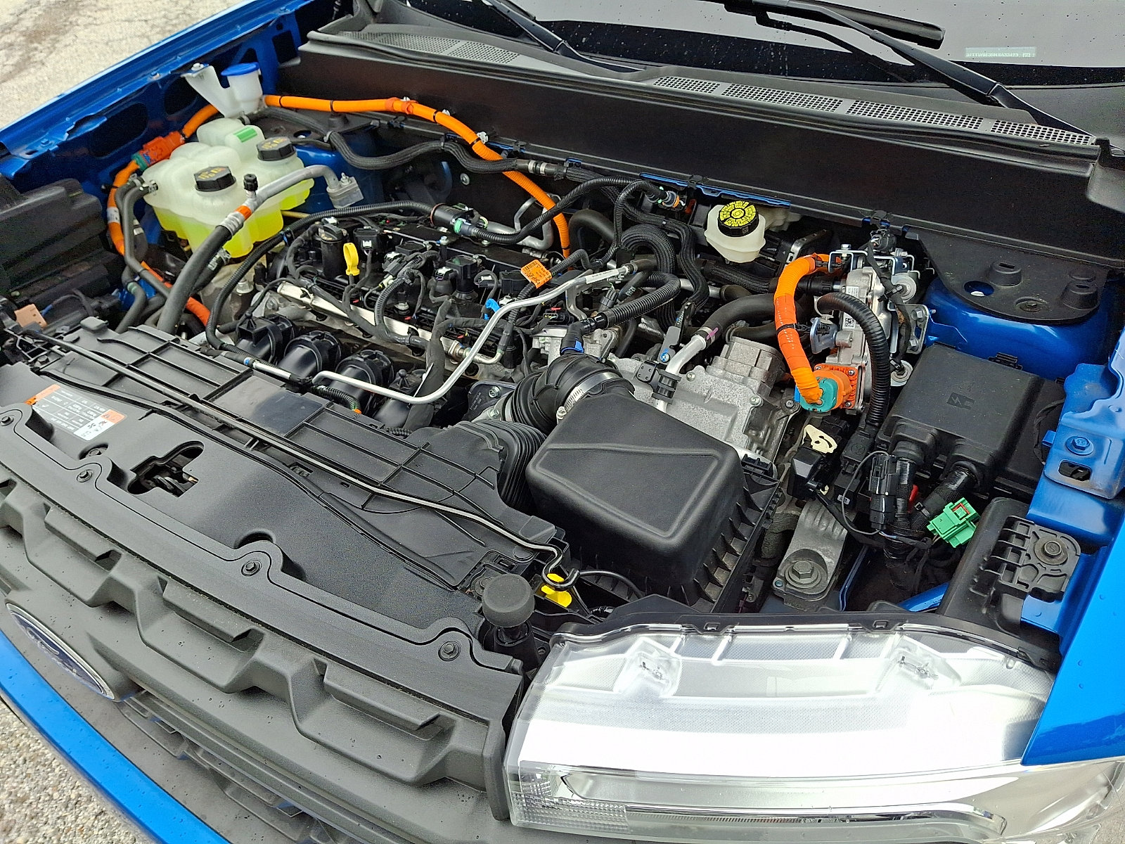 Certified 2022 Ford Maverick XL FWD image 29