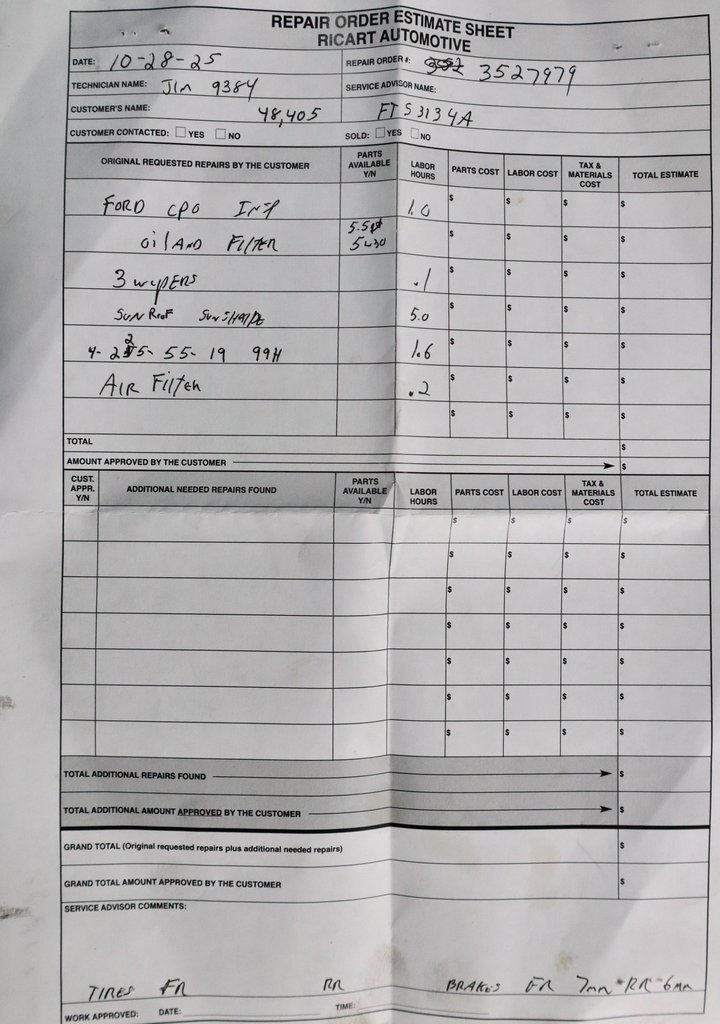 Certified 2022 Ford Escape Titanium w/ Class II Trailer Tow Package image 12