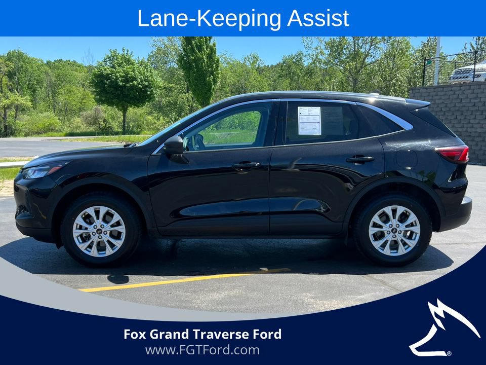 Certified 2024 Ford Escape Active AWD/4WD image 39