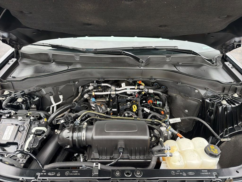 Certified 2023 Ford Explorer XLT w/ Equipment Group 202A image 32