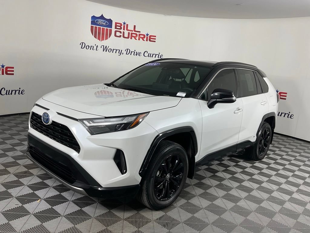 Used 2024 Toyota RAV4 XSE AWD/4WD image 7