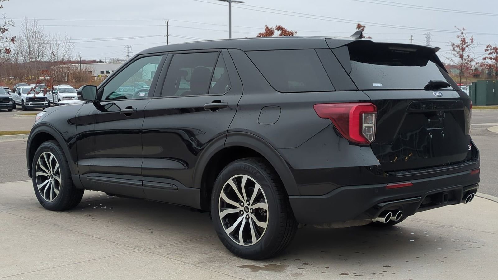 Certified 2021 Ford Explorer ST image 3