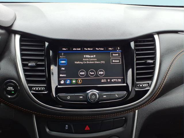 Used 2022 Chevrolet Trax LT w/ LT Convenience Package image 25