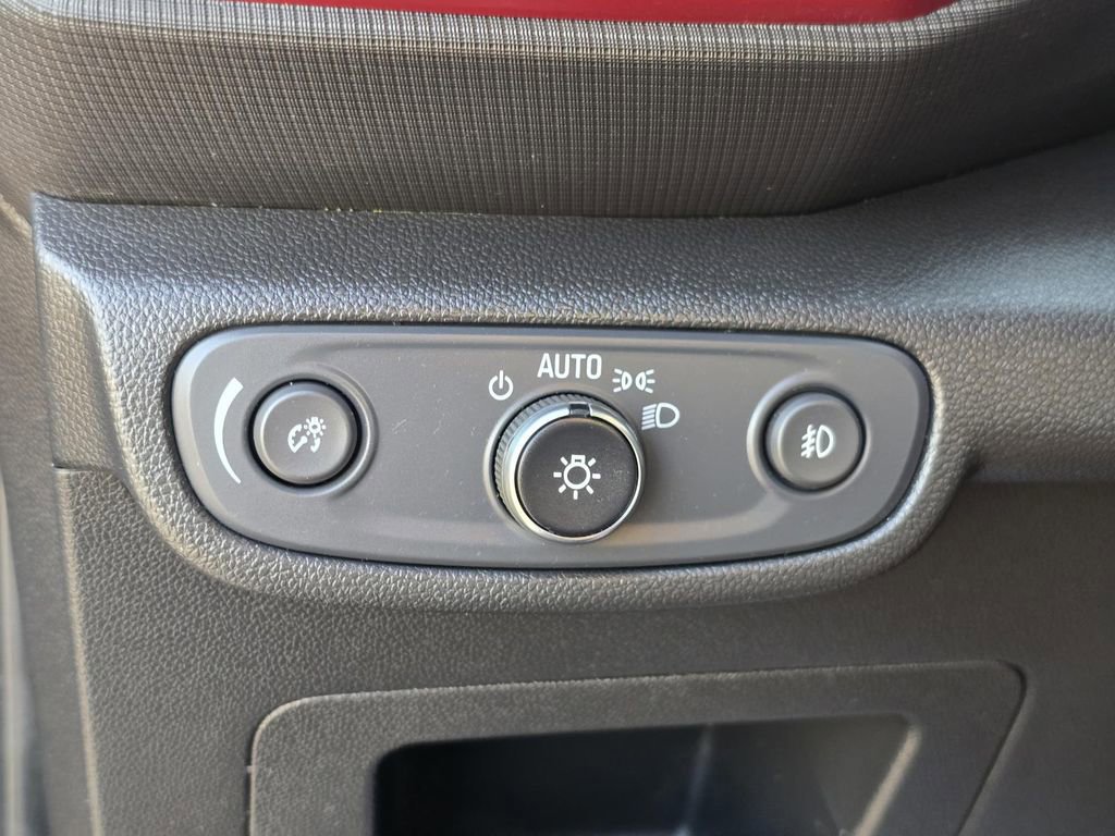 Used 2021 Chevrolet TrailBlazer RS w/ Convenience Package image 13