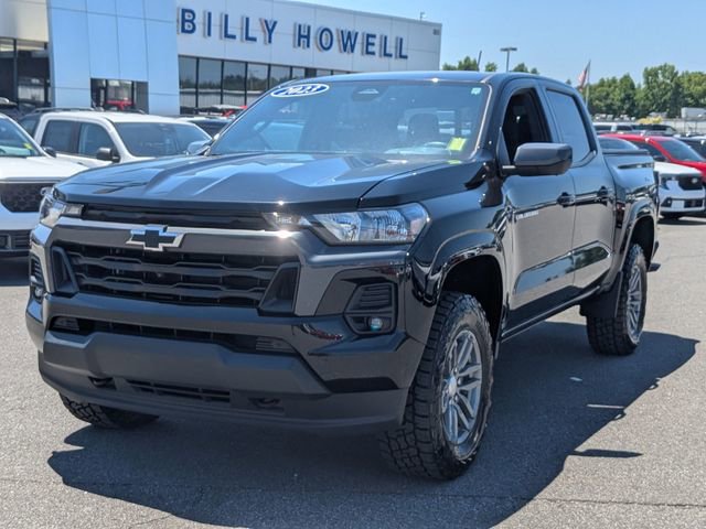 Used 2023 Chevrolet Colorado LT w/ LT Convenience Package II AWD/4WD image 7