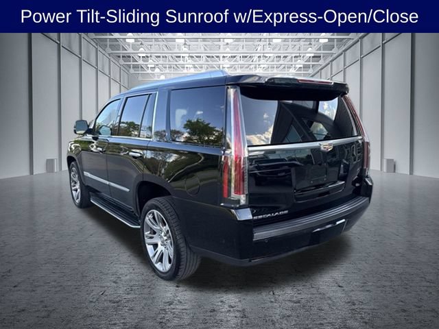 Used 2018 Cadillac Escalade Luxury AWD/4WD image 11