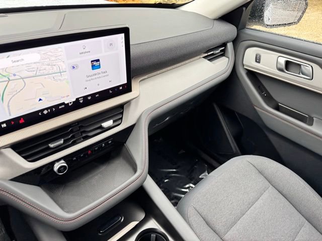 Certified 2025 Ford Explorer Active AWD/4WD image 29