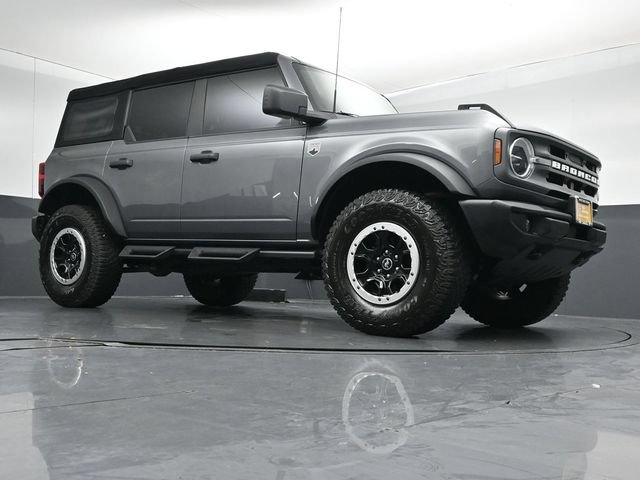 Certified 2024 Ford Bronco Big Bend w/ Sasquatch Package AWD/4WD image 37