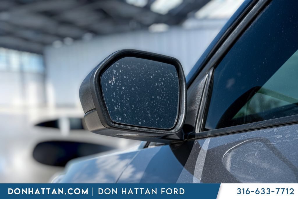 Certified 2022 Ford Explorer XLT w/ Equipment Group 202A AWD/4WD image 27