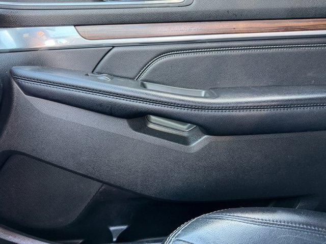 Certified 2017 Ford Explorer Limited AWD/4WD image 16