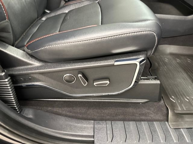 Certified 2023 Ford F150 Lariat w/ Equipment Group 502A High image 11