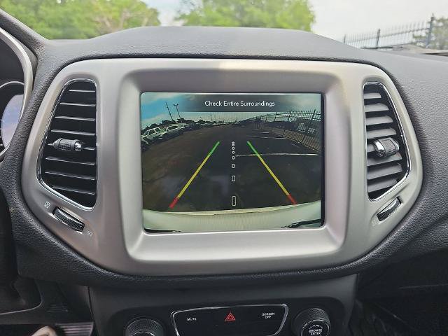 Used 2020 Jeep Compass High Altitude AWD/4WD image 23