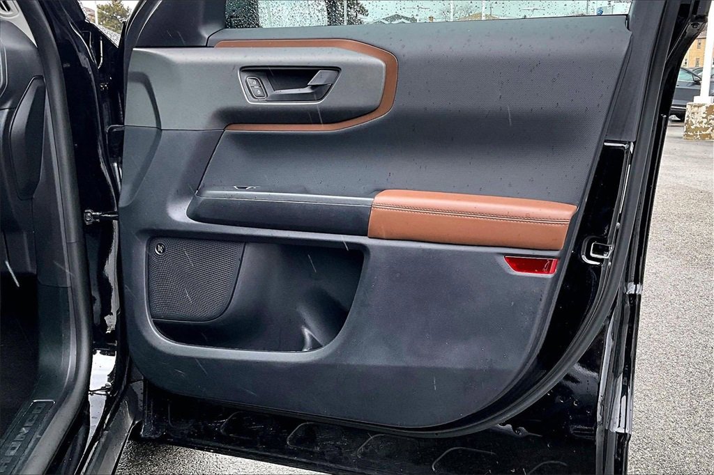 Certified 2025 Ford Bronco Sport Outer Banks w/ Outer Banks Tech Package+ image 23