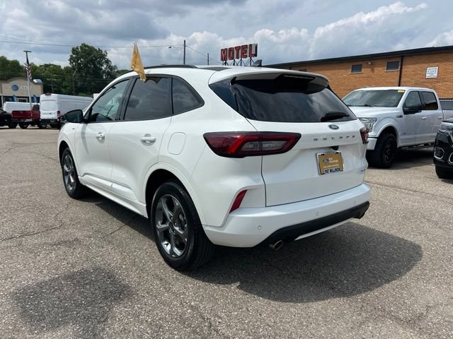Certified 2024 Ford Escape ST-Line w/ Tech Pack #1 AWD/4WD image 24