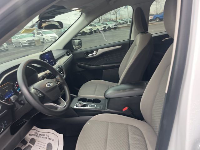 Certified 2021 Ford Escape SE image 18