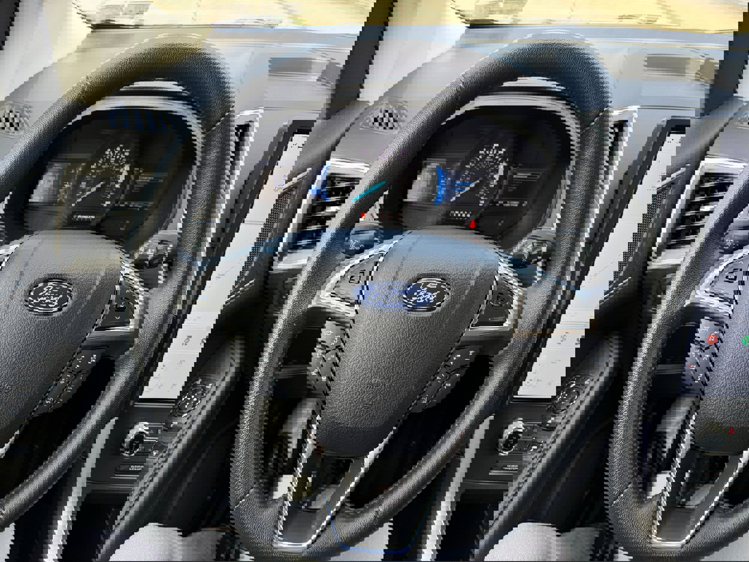 Certified 2024 Ford Edge SEL w/ Convenience Package image 15