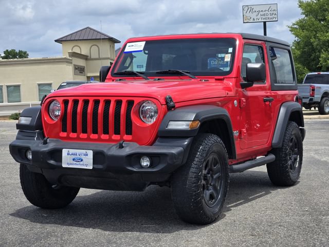Used 2019 Jeep Wrangler Sport AWD/4WD image 3