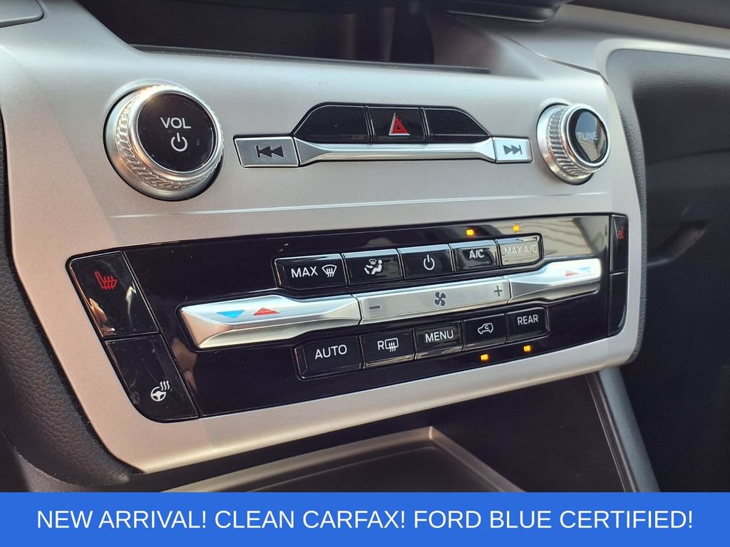 Certified 2024 Ford Explorer XLT AWD/4WD image 13