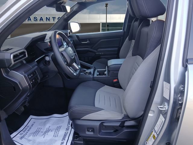 Used 2025 Toyota Tacoma TRD Off-Road image 9