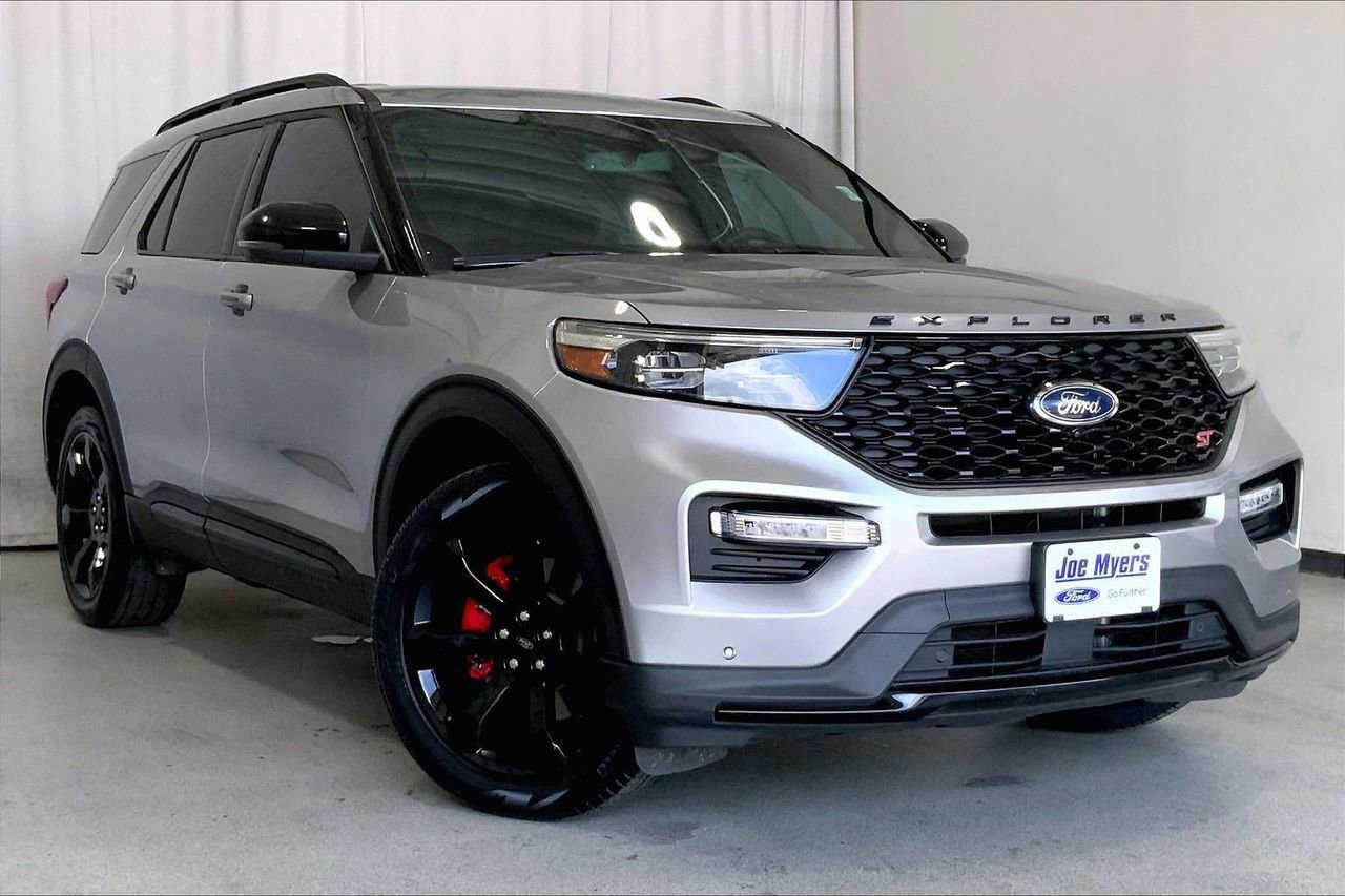 Certified 2023 Ford Explorer ST w/ Equipment Group 401A image 6