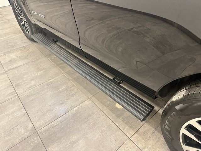 Certified 2025 Ford Expedition Platinum image 23