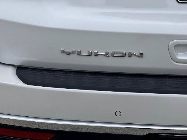 Used 2023 GMC Yukon SLT AWD/4WD image 7