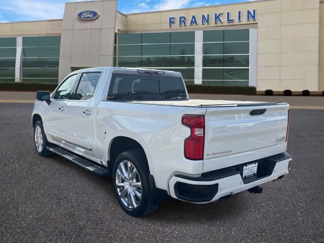 Used 2023 Chevrolet Silverado 1500 High Country w/ Technology Package AWD/4WD image 5