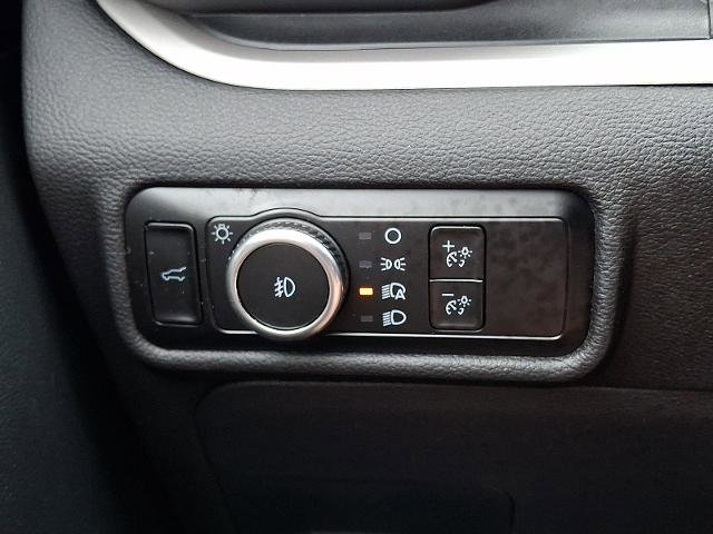 Certified 2024 Ford Explorer XLT w/ Equipment Group 202A image 25