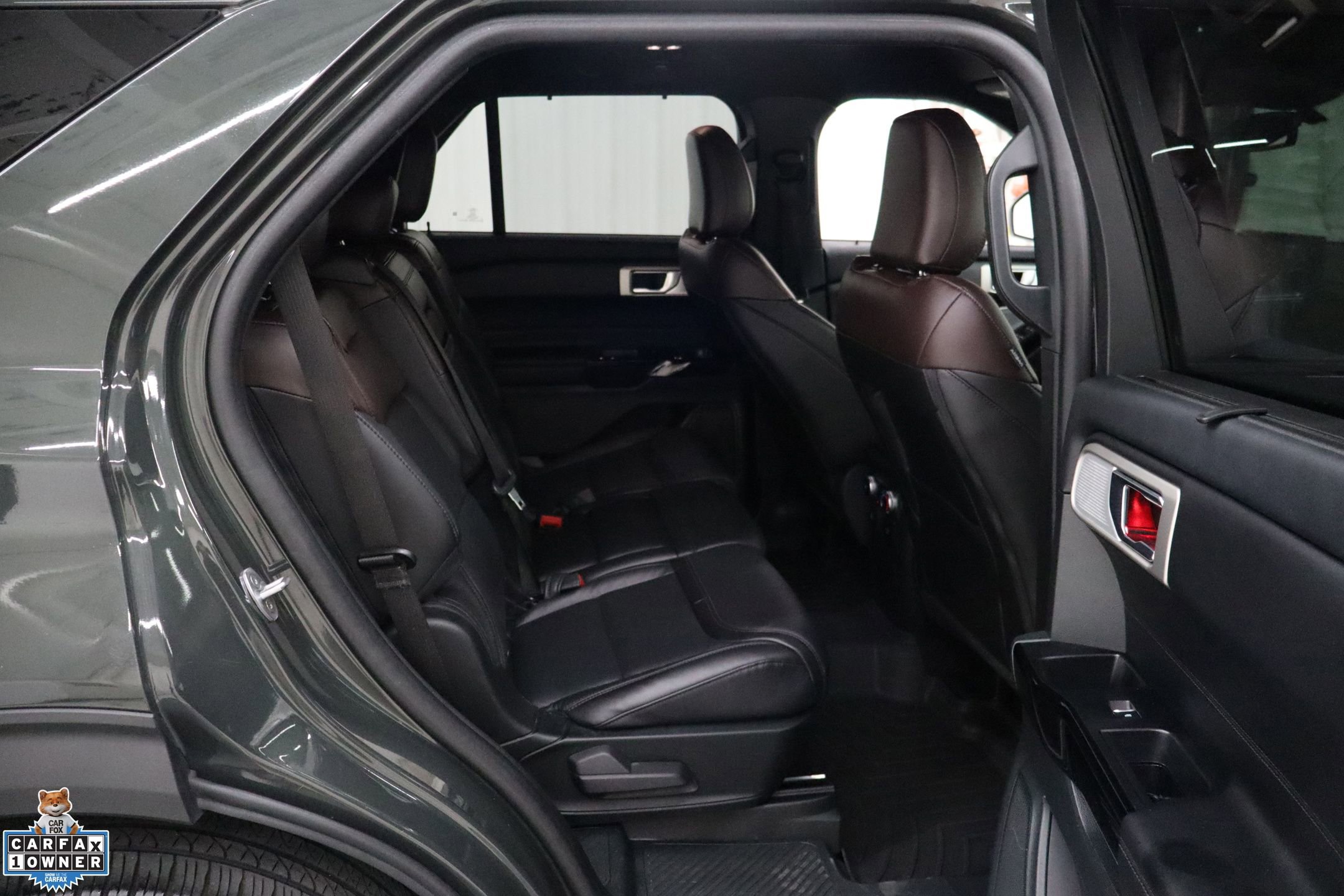 Certified 2023 Ford Explorer Platinum w/ Technology Package RWD image 31