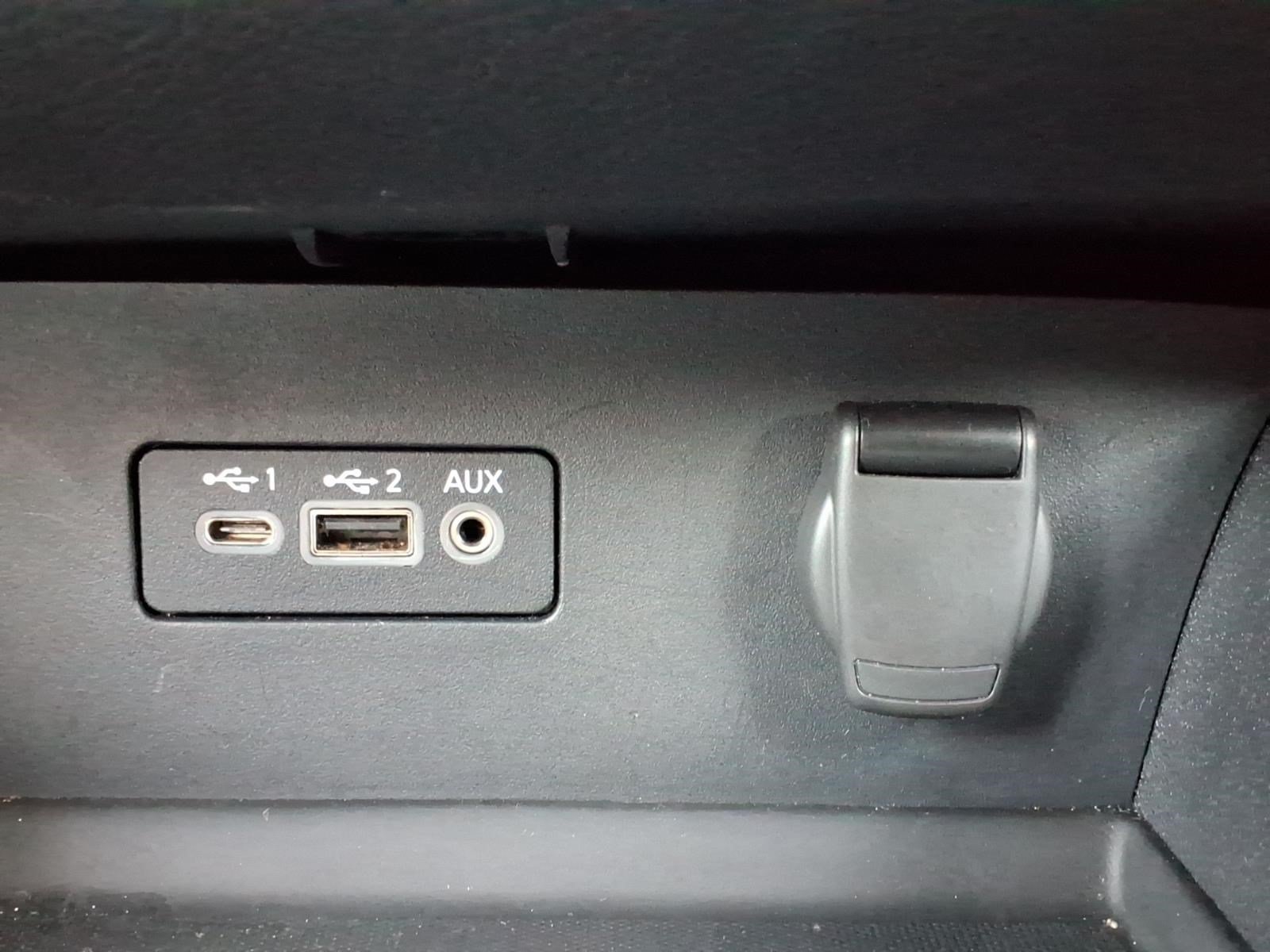 Used 2025 Nissan Altima 2.5 SV FWD image 26