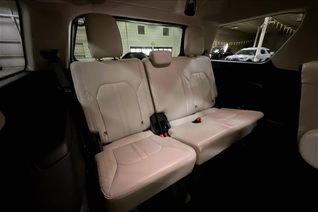 Certified 2020 Ford Expedition Platinum AWD/4WD image 27