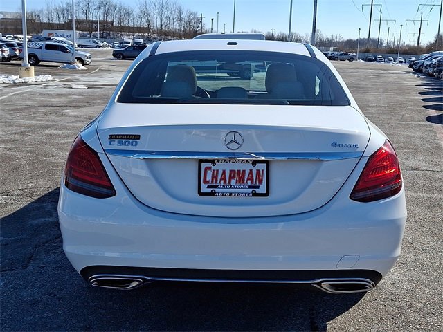 Used 2020 Mercedes-Benz C 300 4MATIC Sedan image 3
