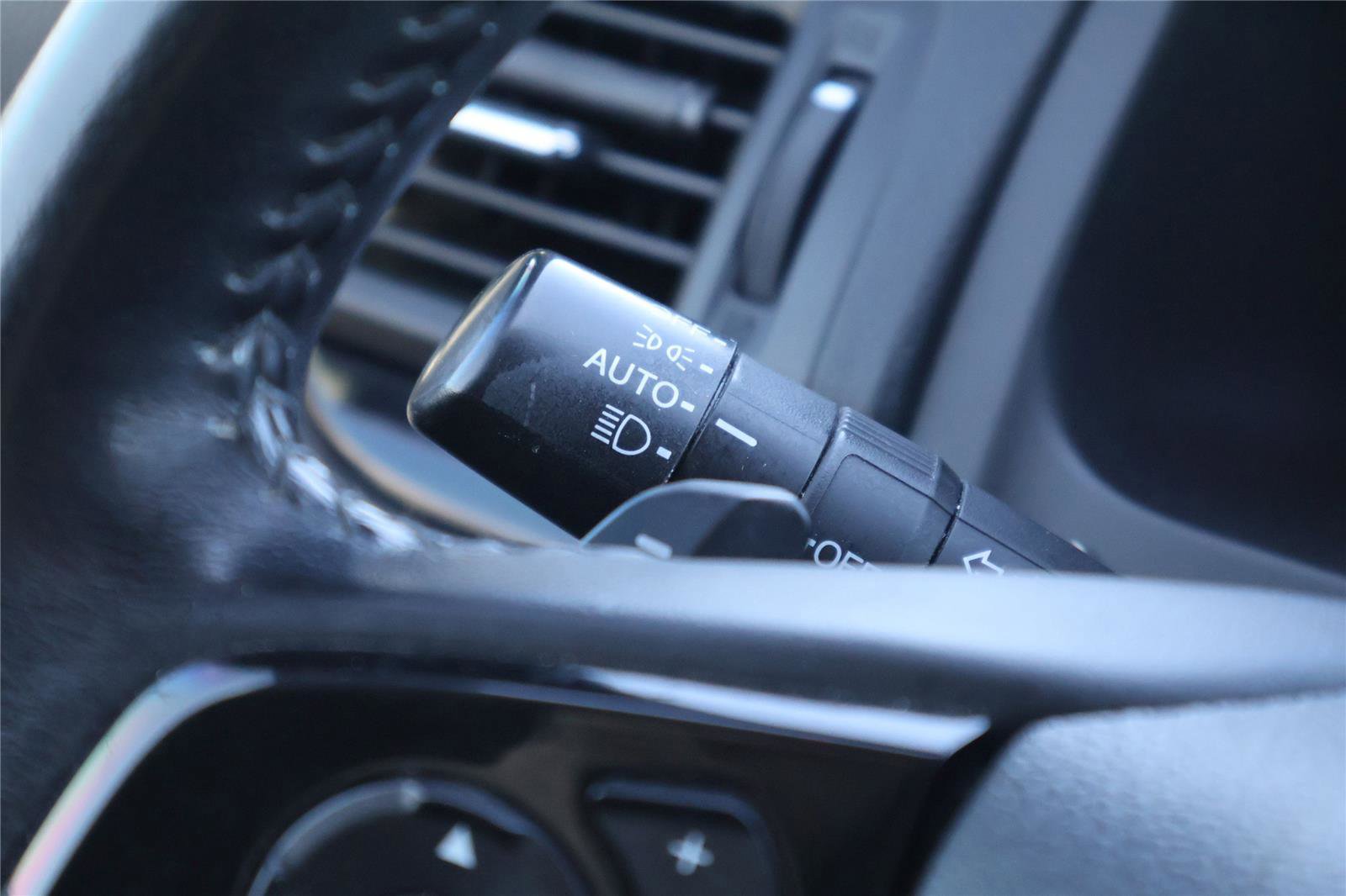 Used 2020 Honda Pilot Touring image 20