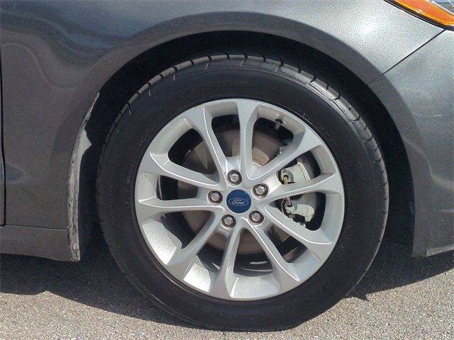 Certified 2019 Ford Fusion SE image 11