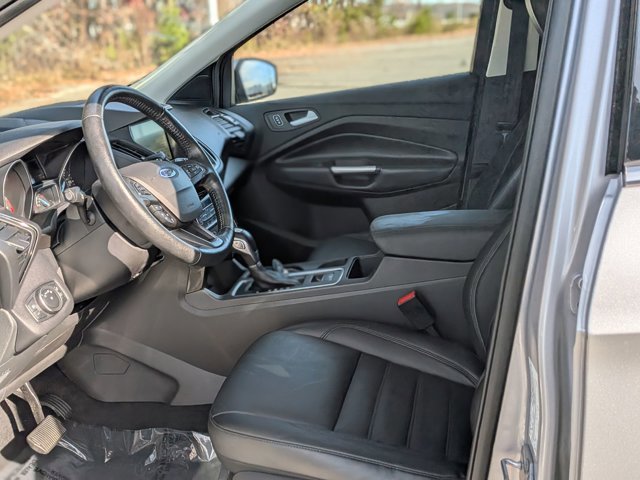 Certified 2019 Ford Escape Titanium image 15
