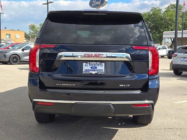 Used 2022 GMC Yukon SLT w/ SLT Premium Package image 3