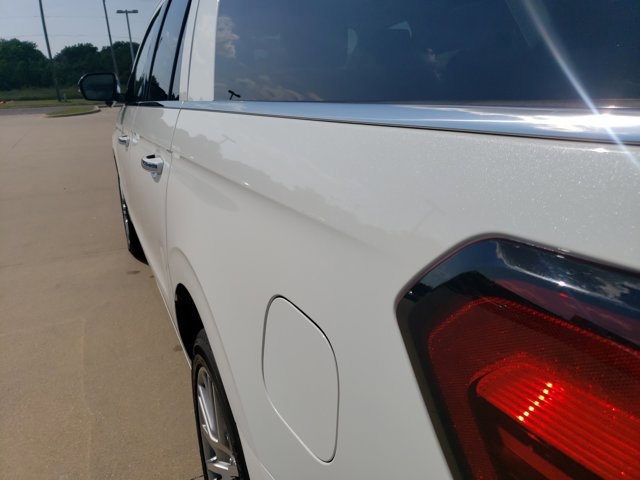 Certified 2022 Ford Expedition Max Platinum image 17
