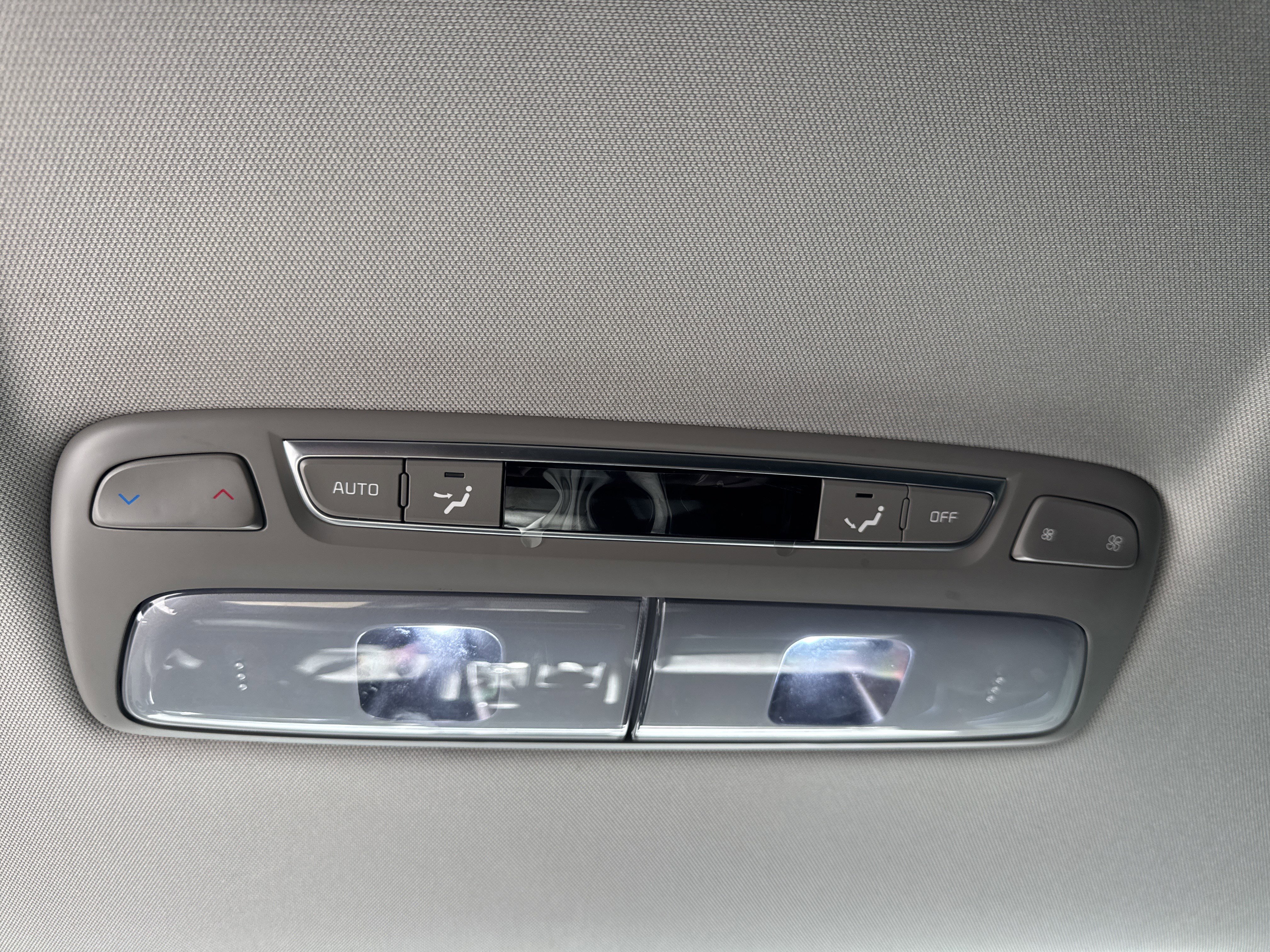 Used 2022 Kia Telluride EX w/ EX Premium Package image 29