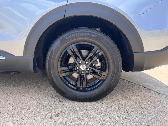 Certified 2024 Ford Explorer XLT image 8