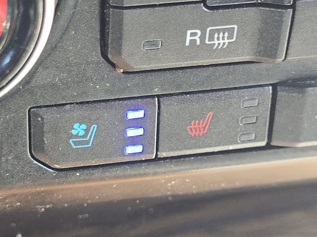 Certified 2018 Ford F150 Lariat w/ Equipment Group 502A Luxury image 12