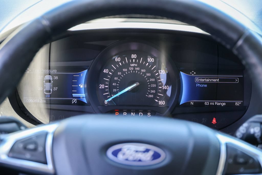 Certified 2021 Ford Edge SEL w/ Convenience Package AWD/4WD image 9