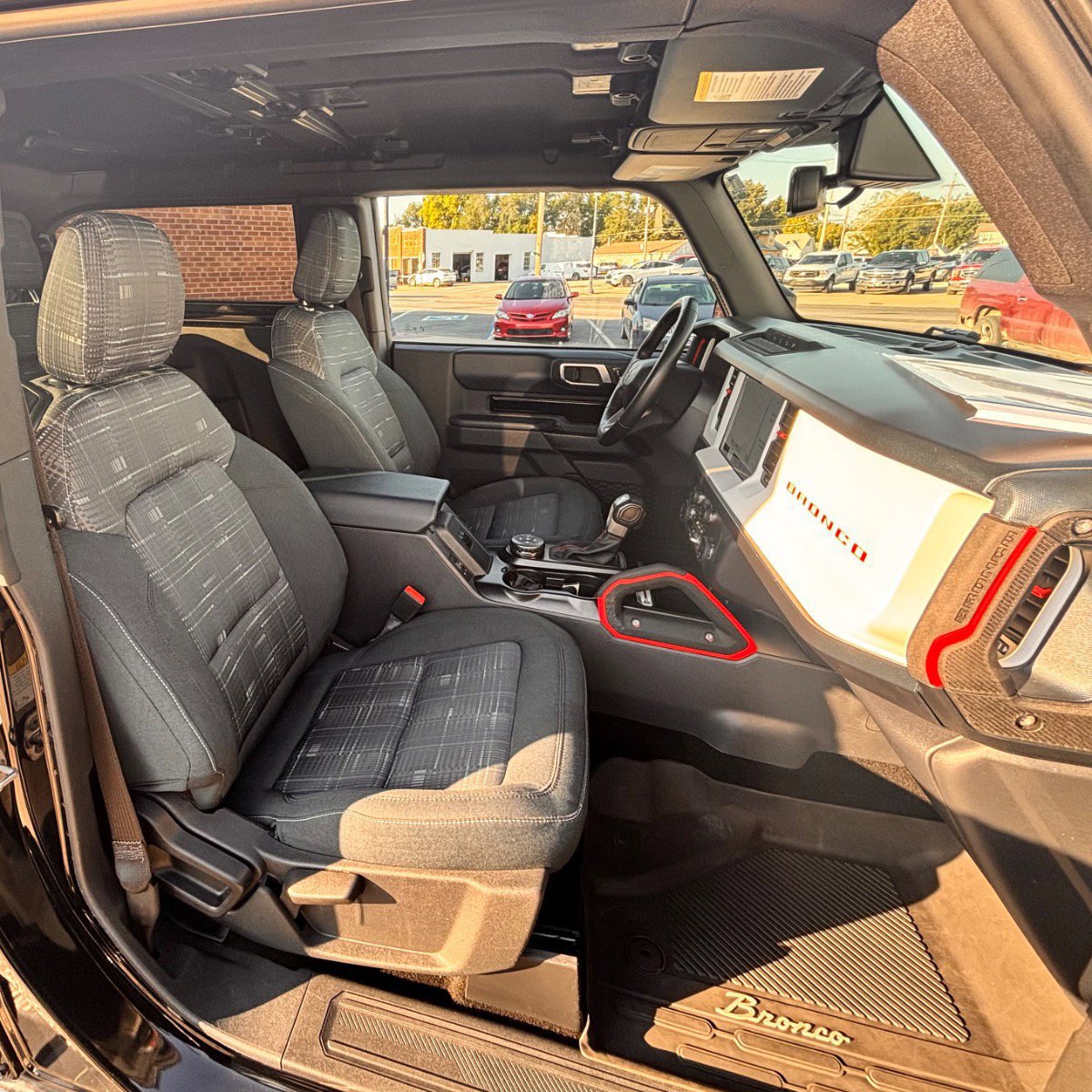 Certified 2024 Ford Bronco Heritage Edition image 24