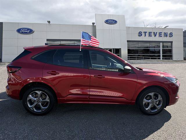 Certified 2023 Ford Escape ST-Line w/ Tech Pack #1 AWD/4WD image 34