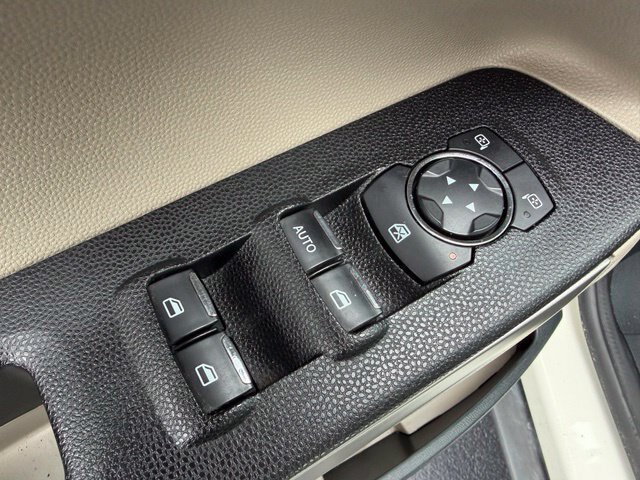 Certified 2022 Ford EcoSport S AWD/4WD image 18