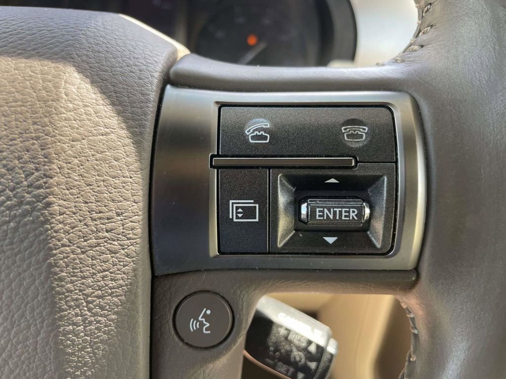 Used 2019 Lexus GX 460 Premium w/ Premium Package AWD/4WD image 25