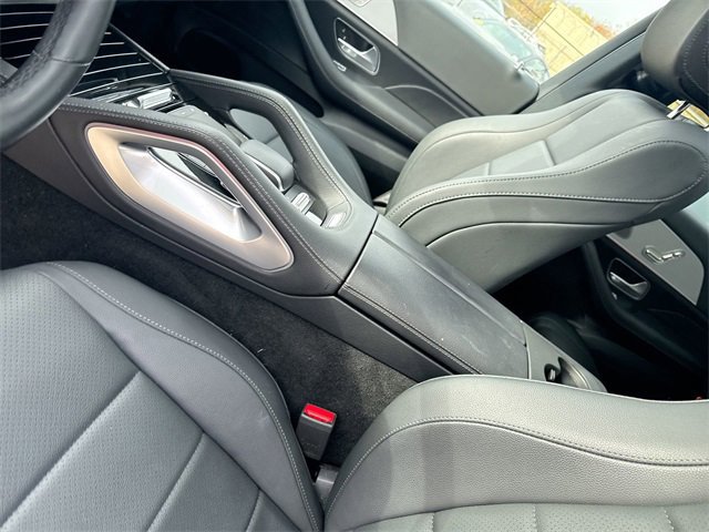 Used 2025 Mercedes-Benz GLS 450 4MATIC image 28